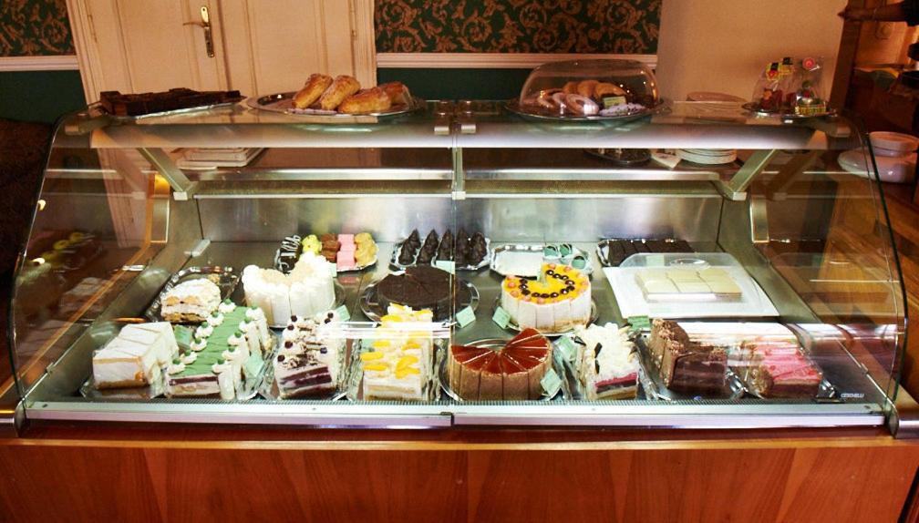 Arany Strucc Hotel Кёсег Экстерьер фото